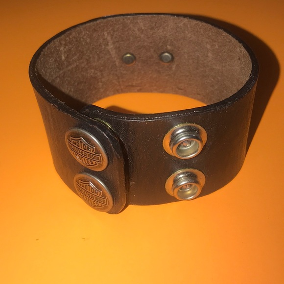 HARLEY DAVIDSON CUFF!! - Picture 3 of 12